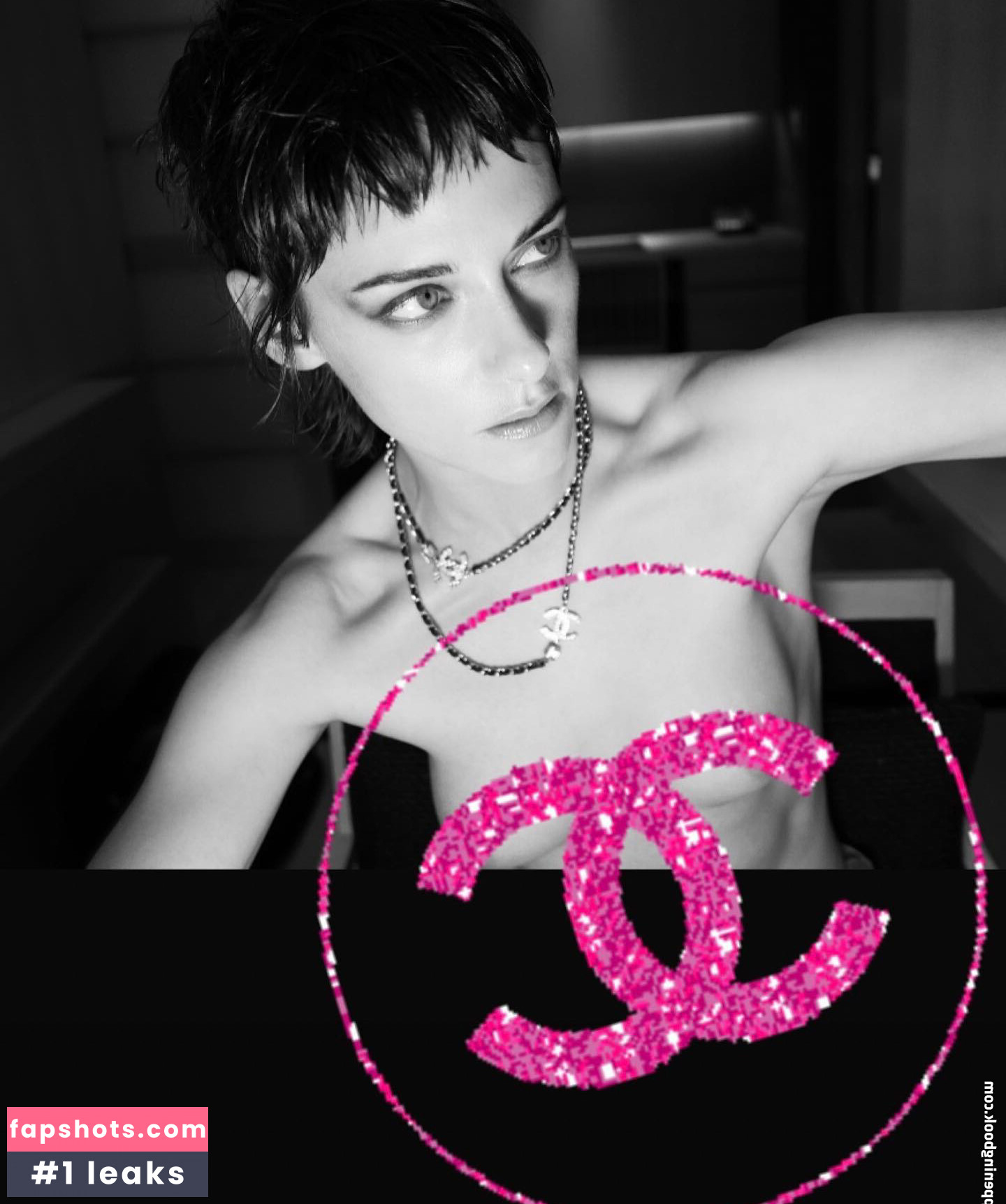 Kristen Stewart Nude Leaks OnlyFans Photos #552 - LeakJerk