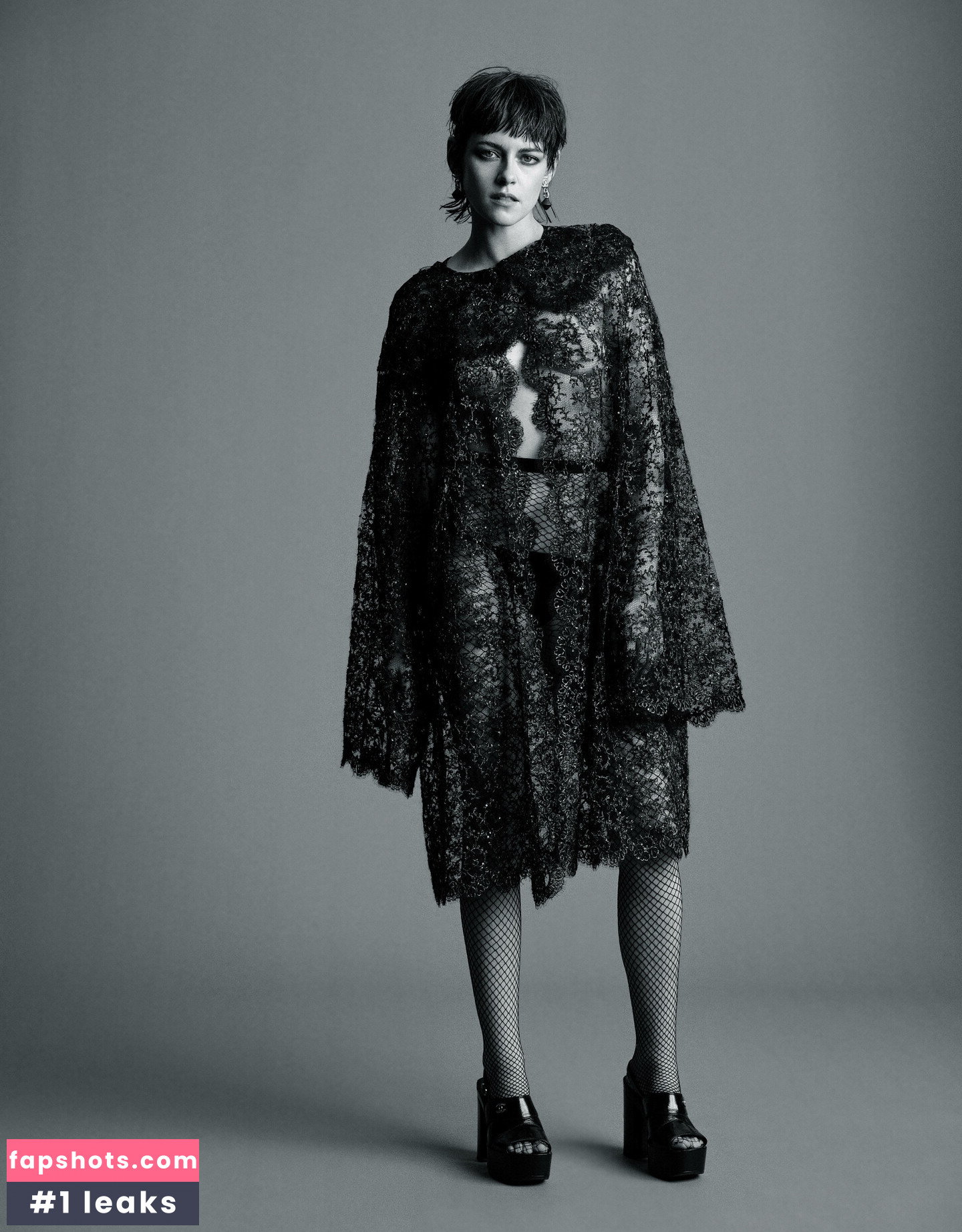 Kristen Stewart Nude Leaks OnlyFans Photos #555 - LeakJerk