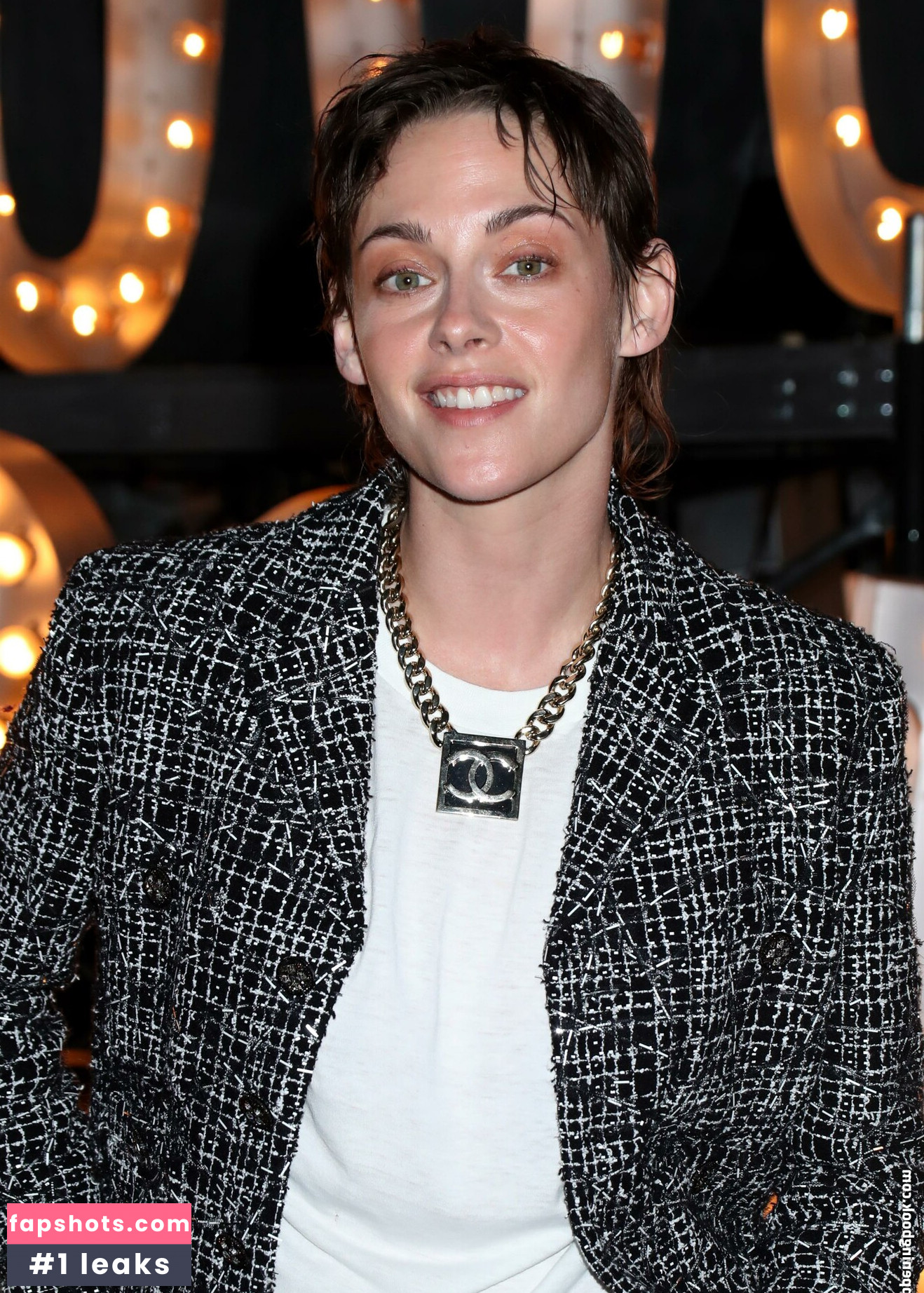 Kristen Stewart Nude Leaks OnlyFans Photos #582 - LeakJerk