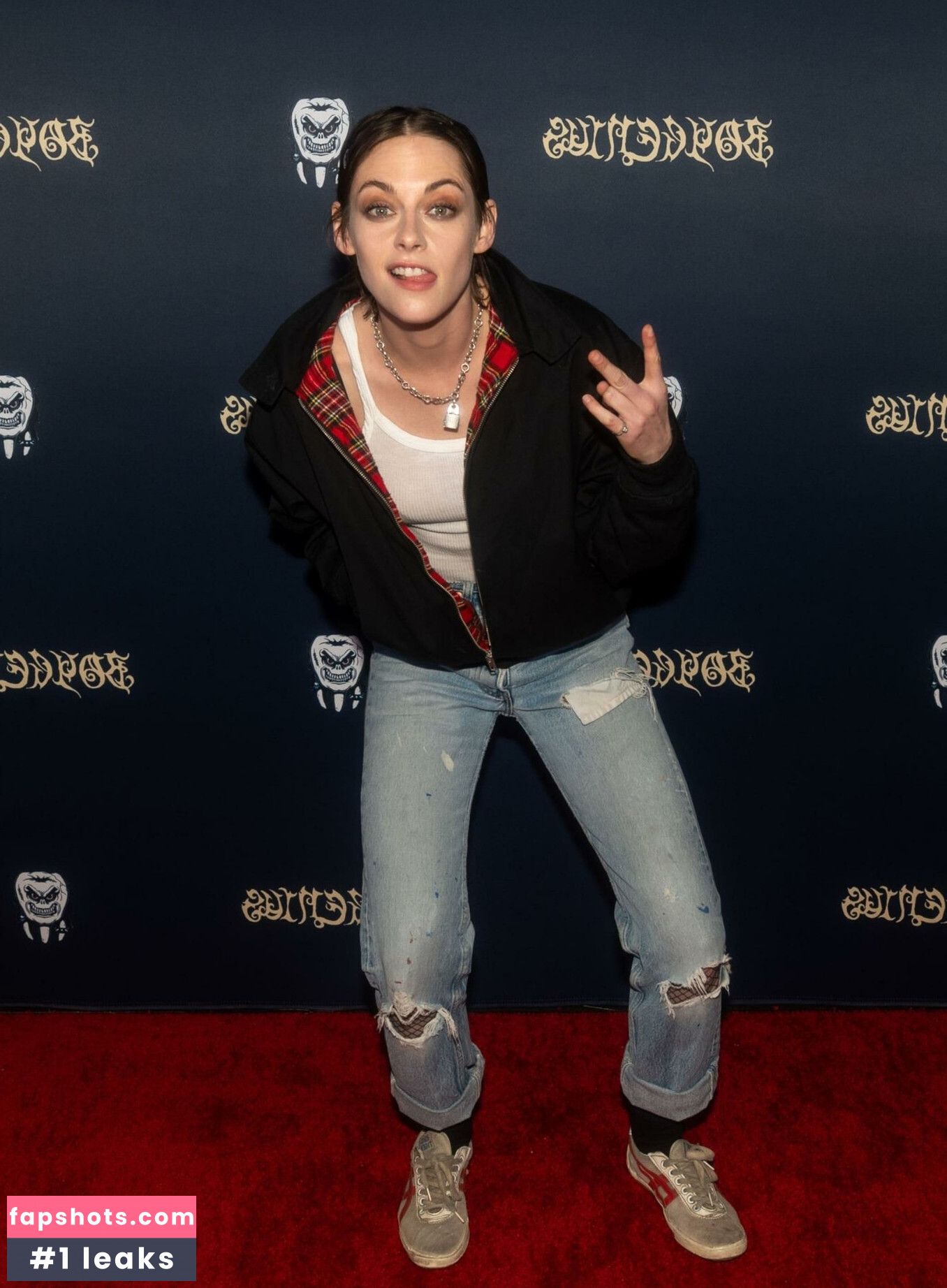 Kristen Stewart Nude Leaks OnlyFans Photos #592 - LeakJerk