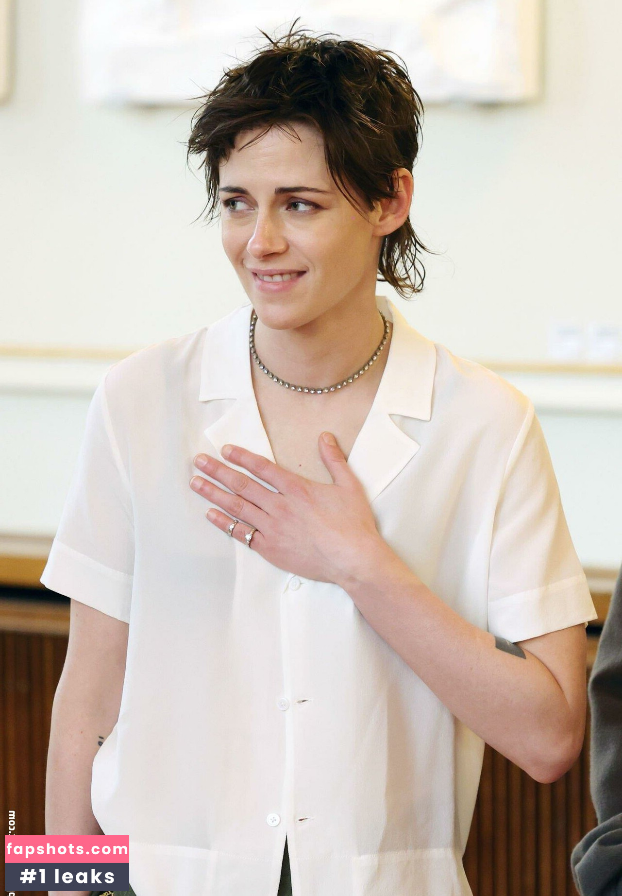 Kristen Stewart Nude Leaks OnlyFans Photos #631 - LeakJerk