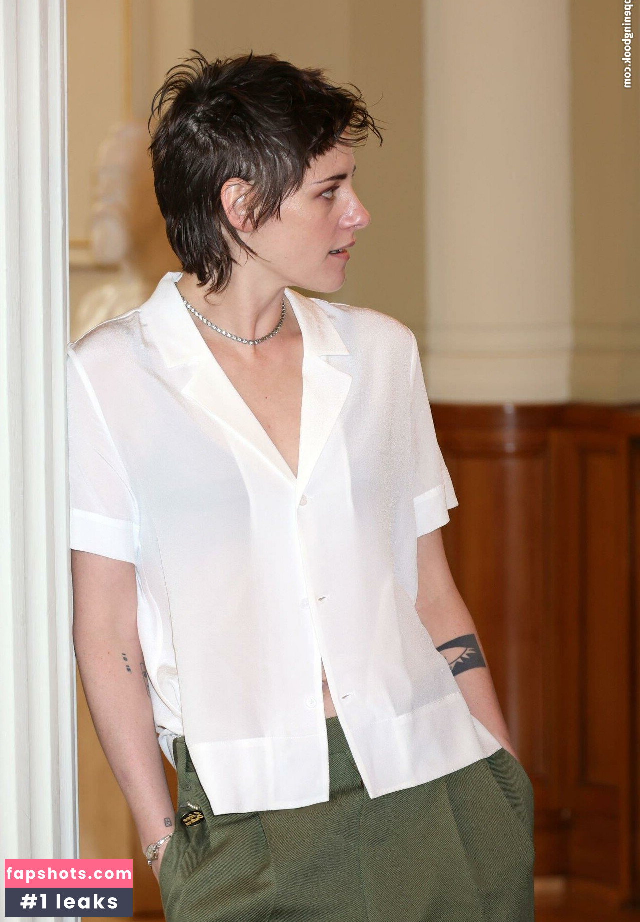 Kristen Stewart Nude Leaks OnlyFans Photos #635 - LeakJerk