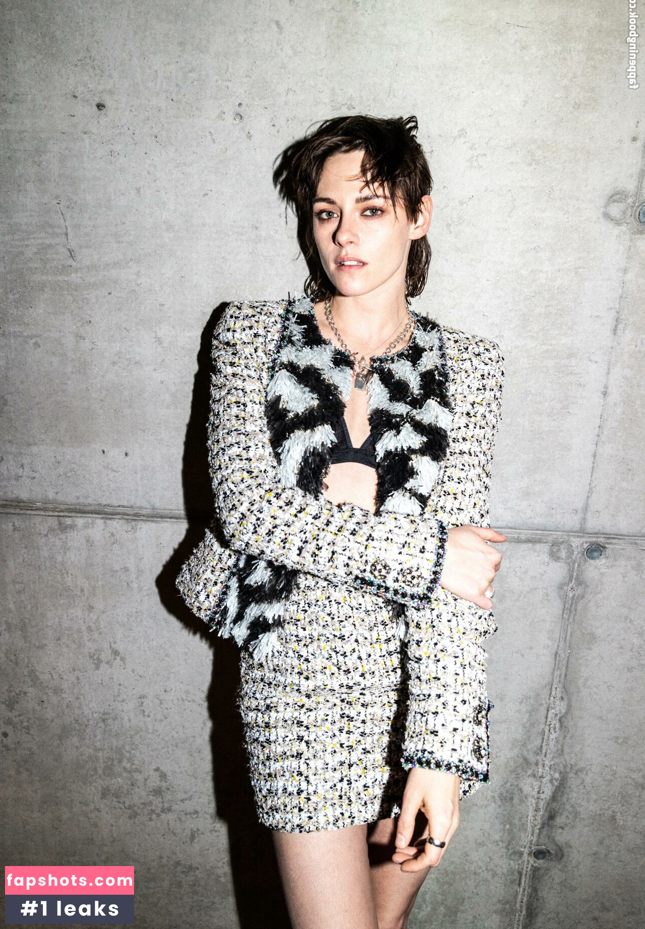 Kristen Stewart Nude Leaks OnlyFans Photos #640 - LeakJerk