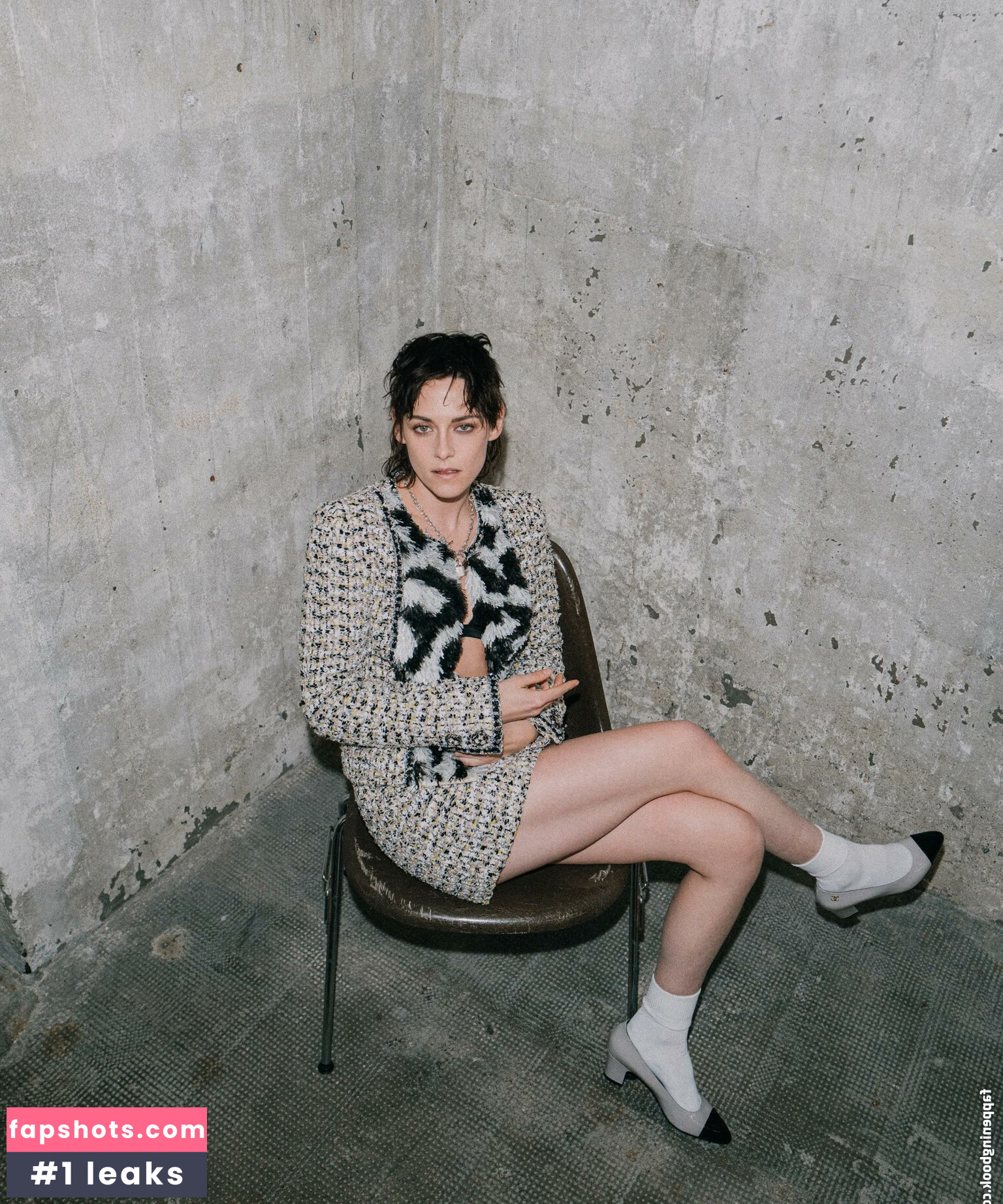 Kristen Stewart Nude Leaks OnlyFans Photos #650 - LeakJerk