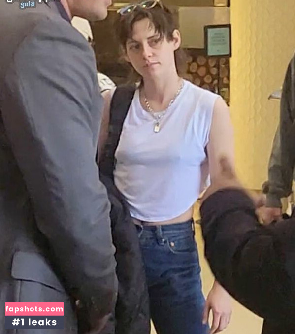 Kristen Stewart Nude Leaks OnlyFans Photos #659 - LeakJerk