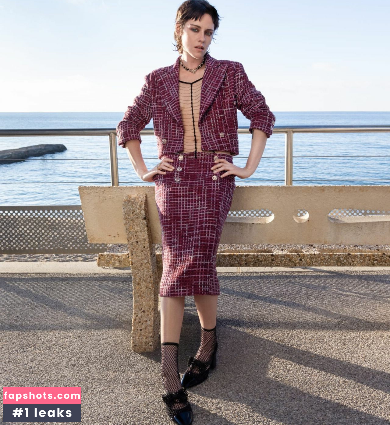 Kristen Stewart Nude Leaks OnlyFans Photos #665 - LeakJerk