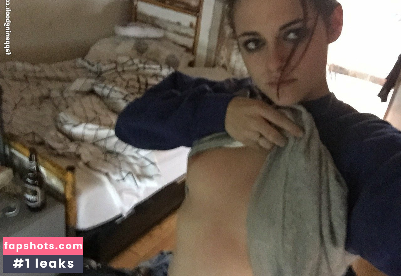 Kristen Stewart Nude Leaks OnlyFans Photos #670 - LeakJerk