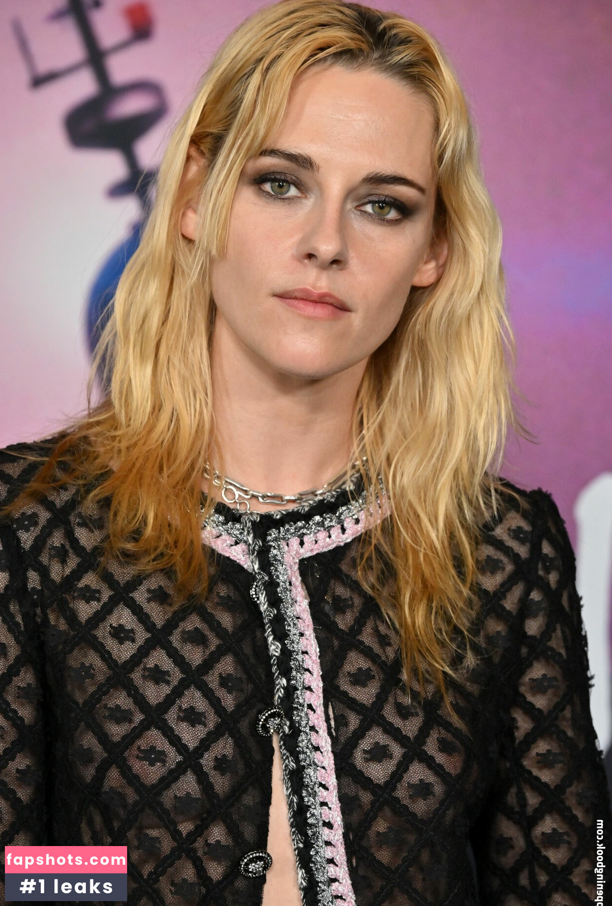 Kristen Stewart gallery photo #87