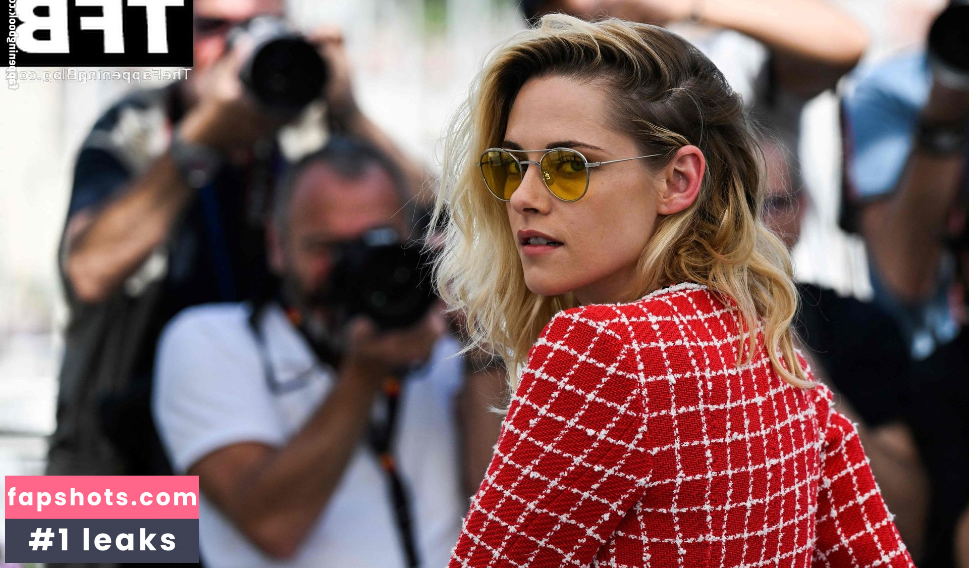 Kristen Stewart Nude Leaks OnlyFans Photos #967 - LeakJerk