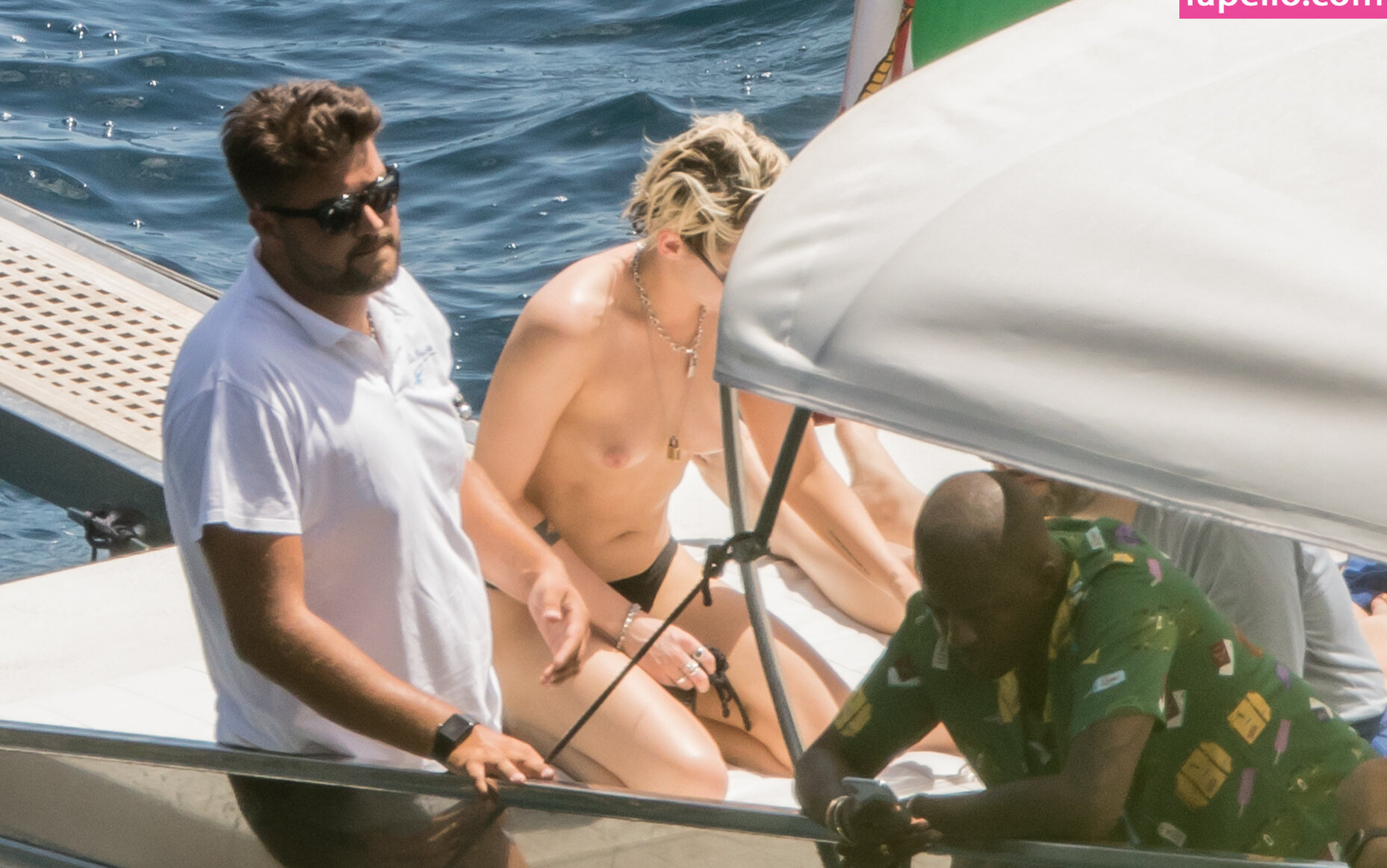 kristen-stewart gallery photo #1292