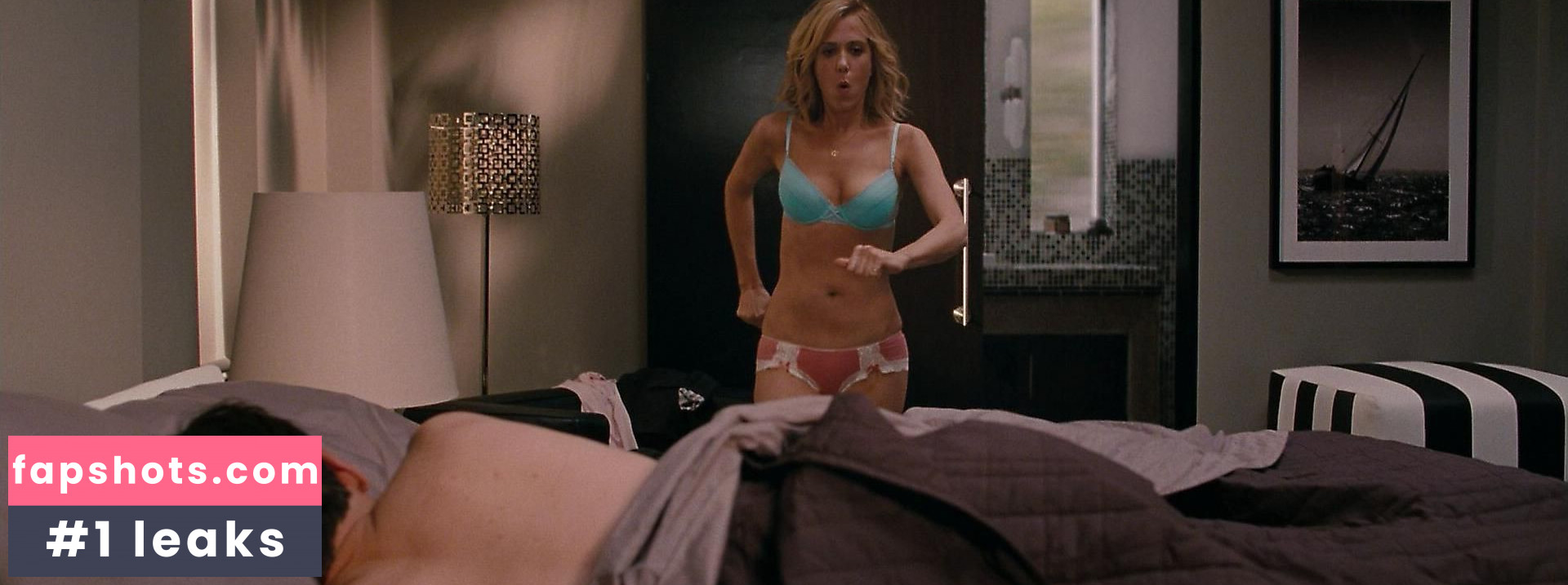 Kristen Wiig gallery photo #76