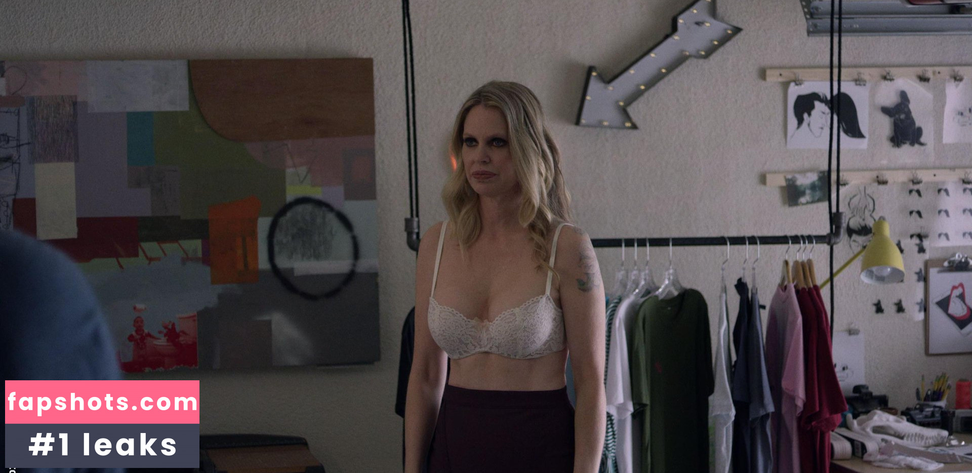 Kristin Bauer van Straten gallery photo #2