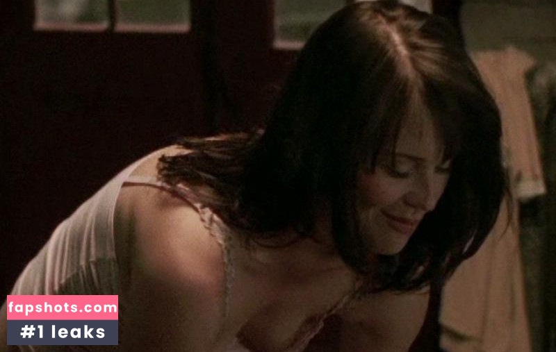 Kristin Booth gallery photo #15