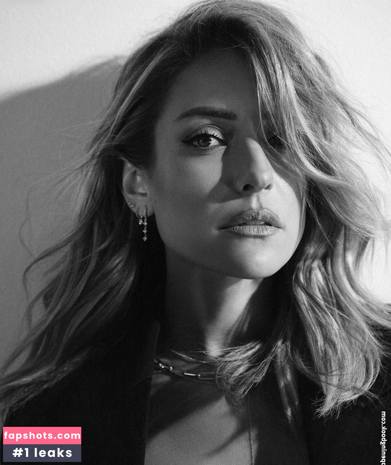 Kristin Cavallari gallery photo #142