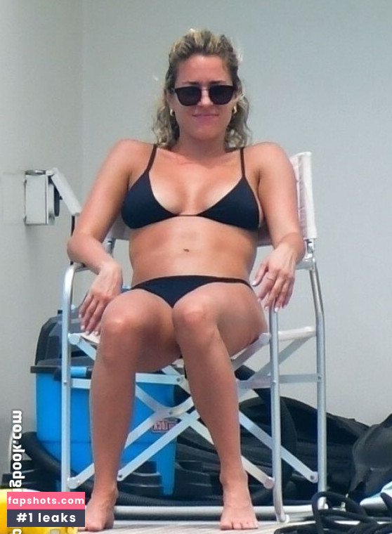 Kristin Cavallari gallery photo #143