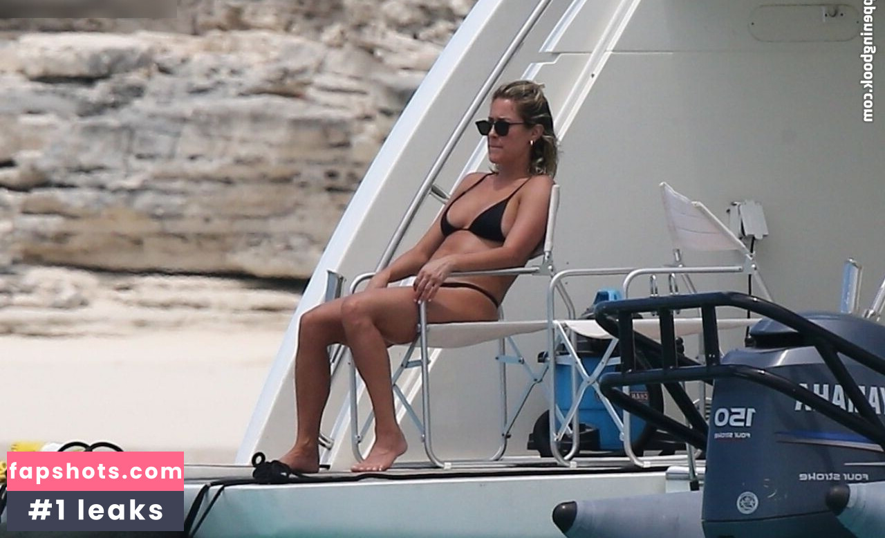 Kristin Cavallari gallery photo #151