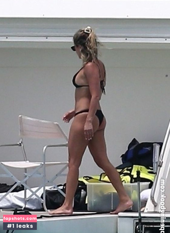 Kristin Cavallari gallery photo #154