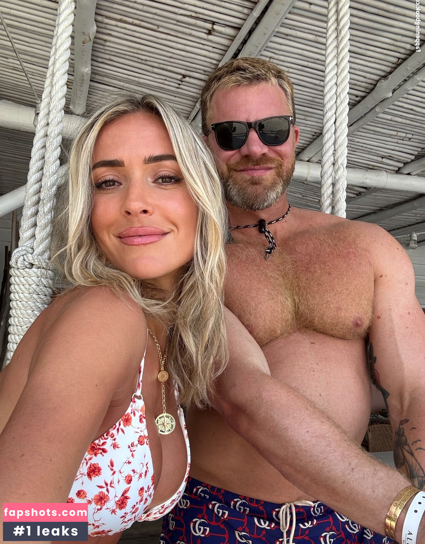 Kristin Cavallari gallery photo #35