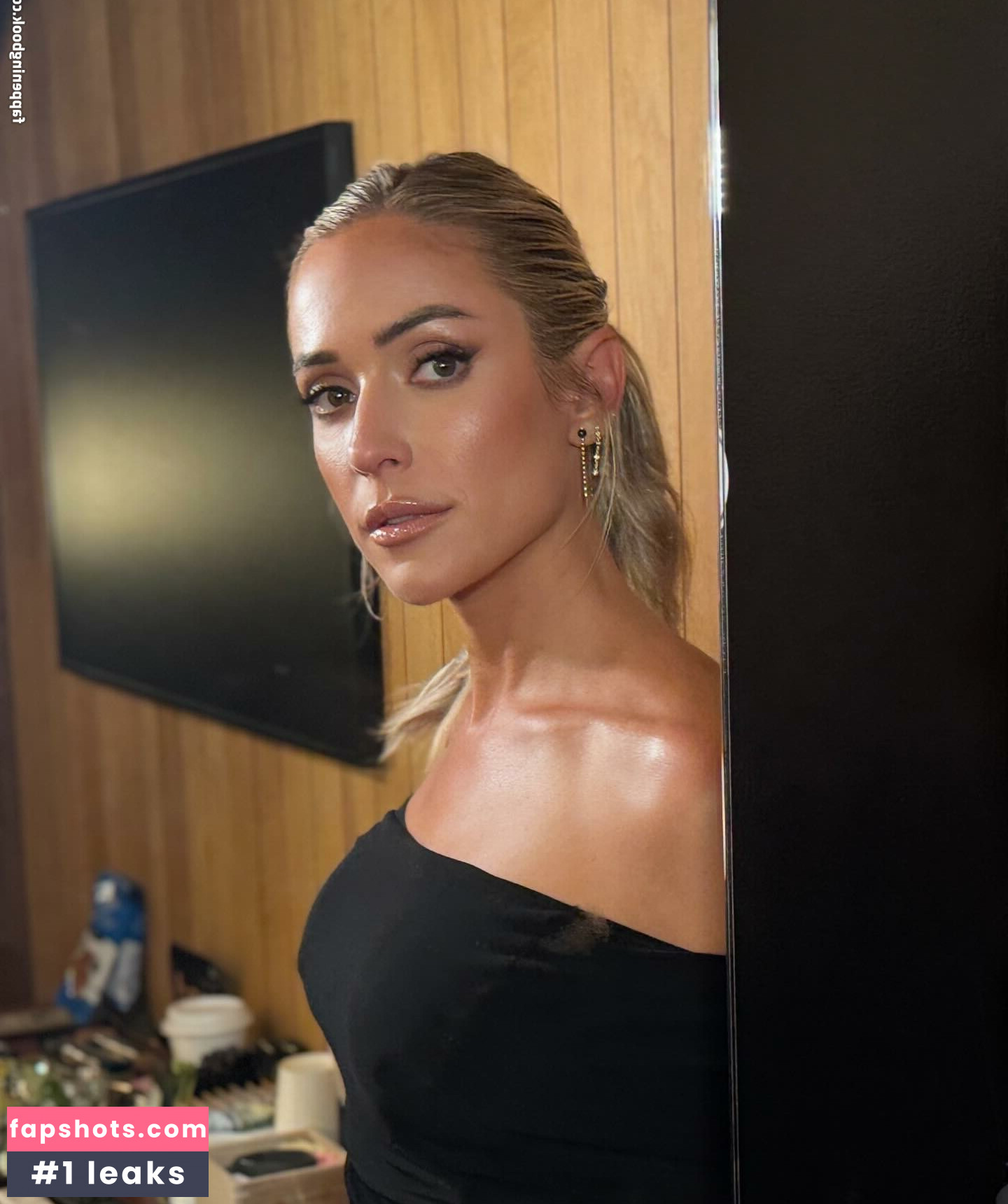 Kristin Cavallari gallery photo #47