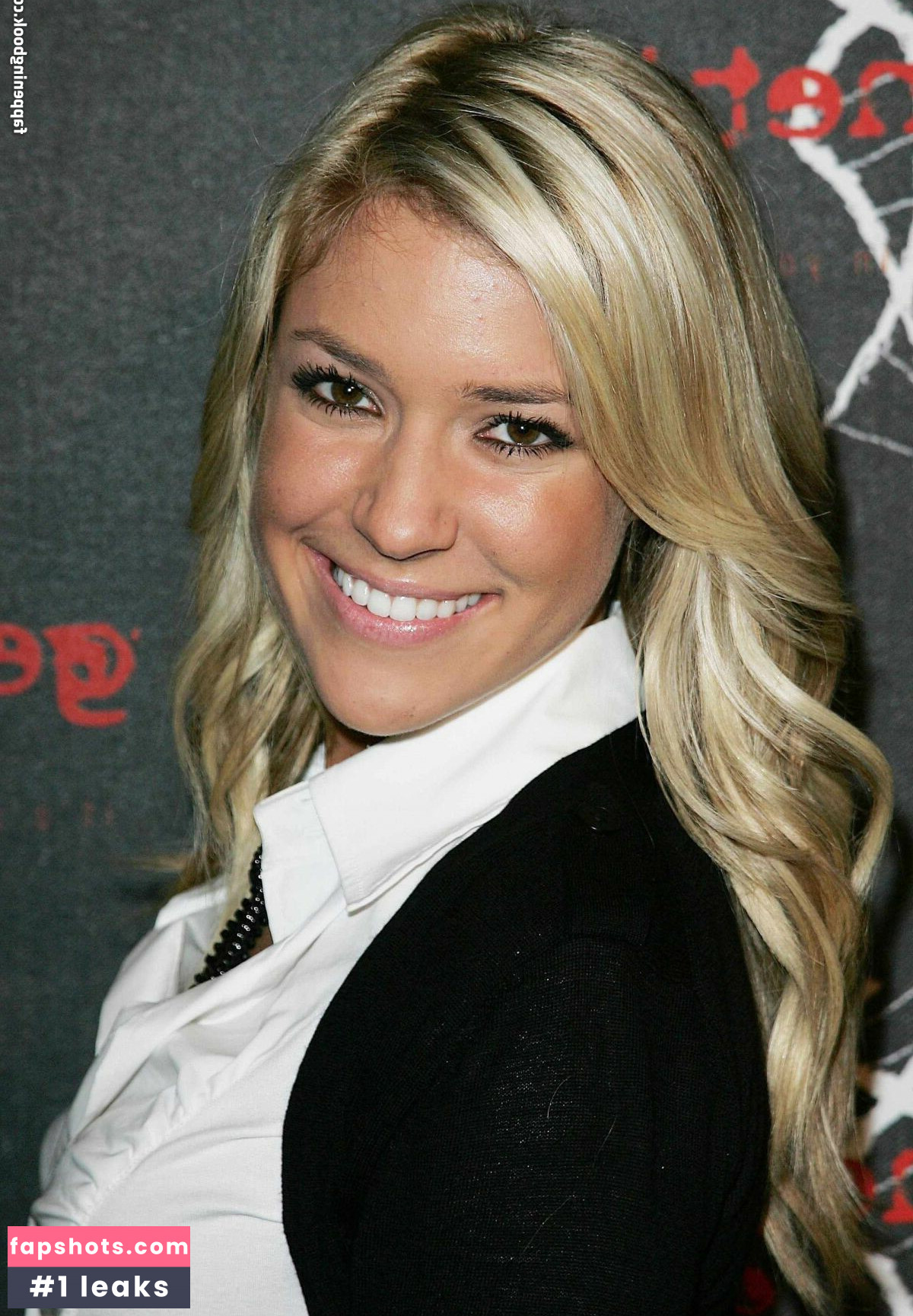 Kristin Cavallari gallery photo #8