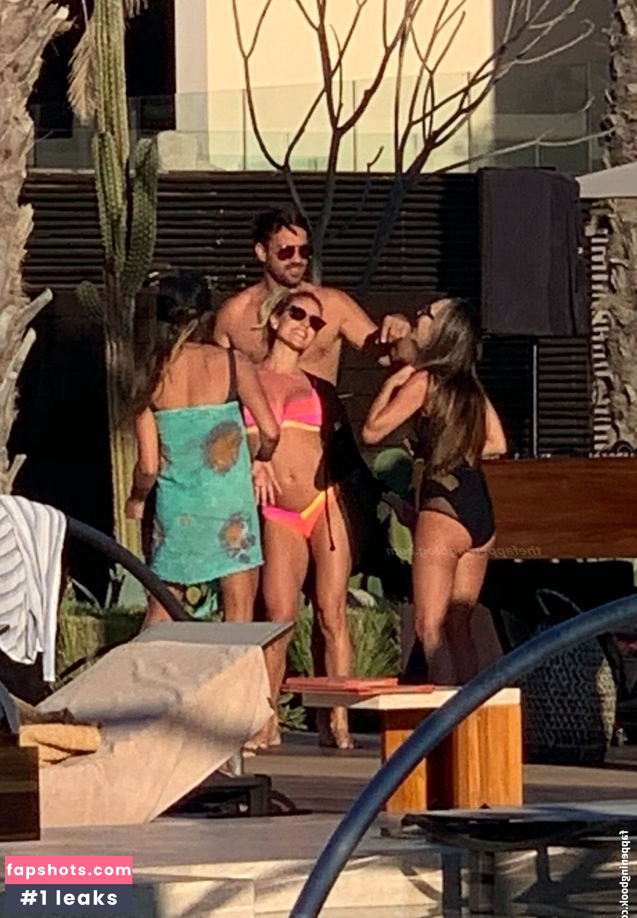 Kristin Cavallari gallery photo #897