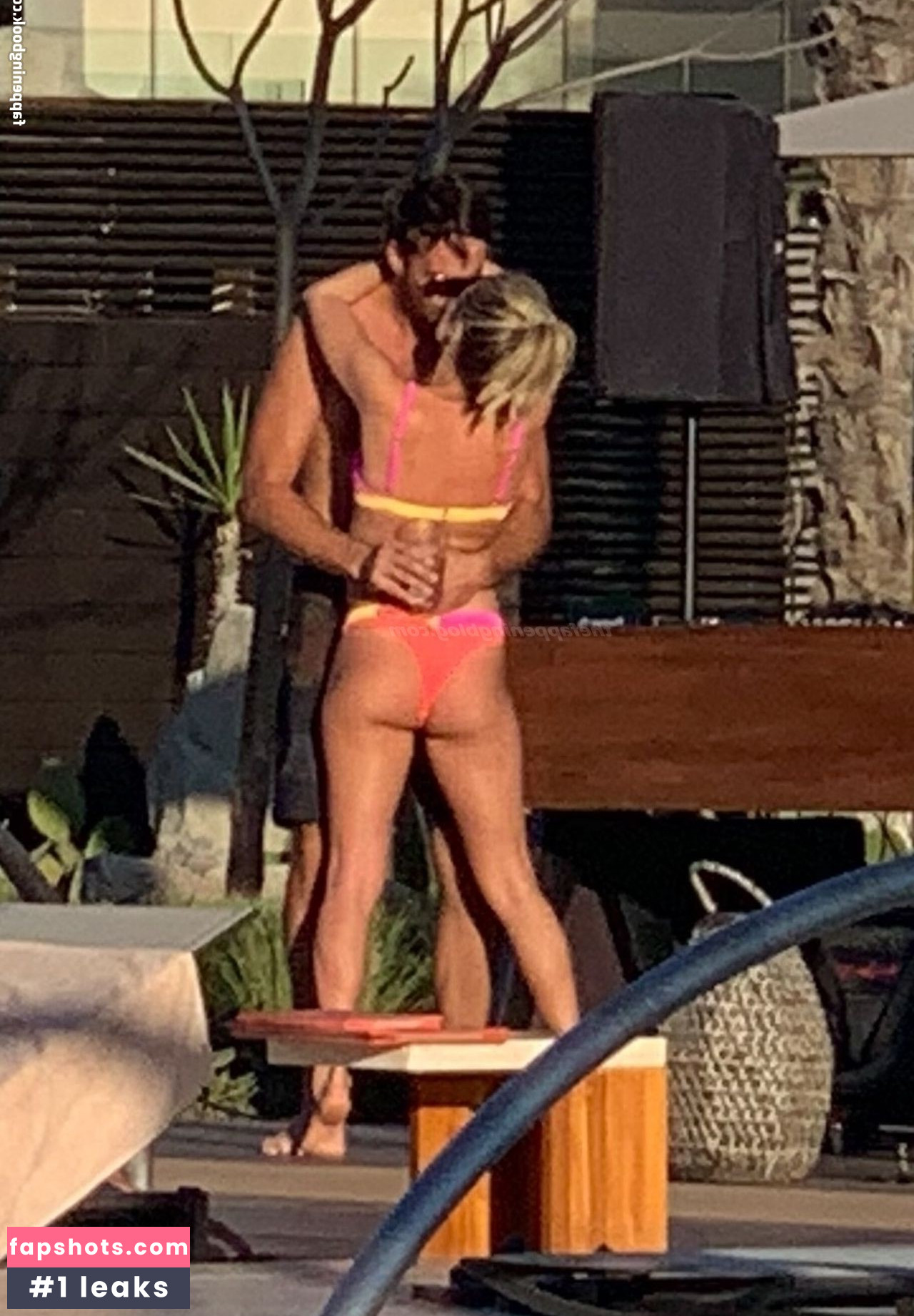 Kristin Cavallari gallery photo #952