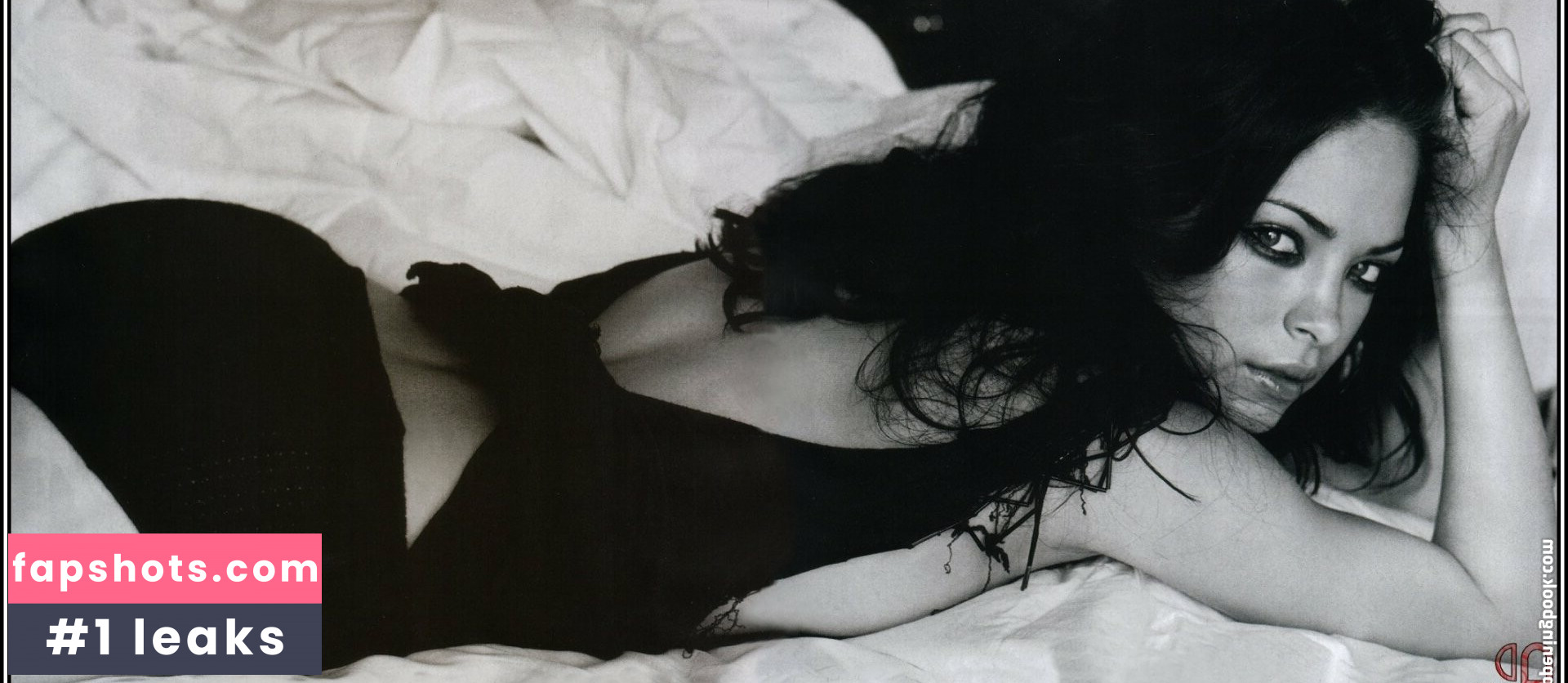 Kristin Kreuk gallery photo #15