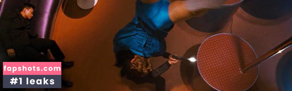 Kristin Kreuk gallery photo #91