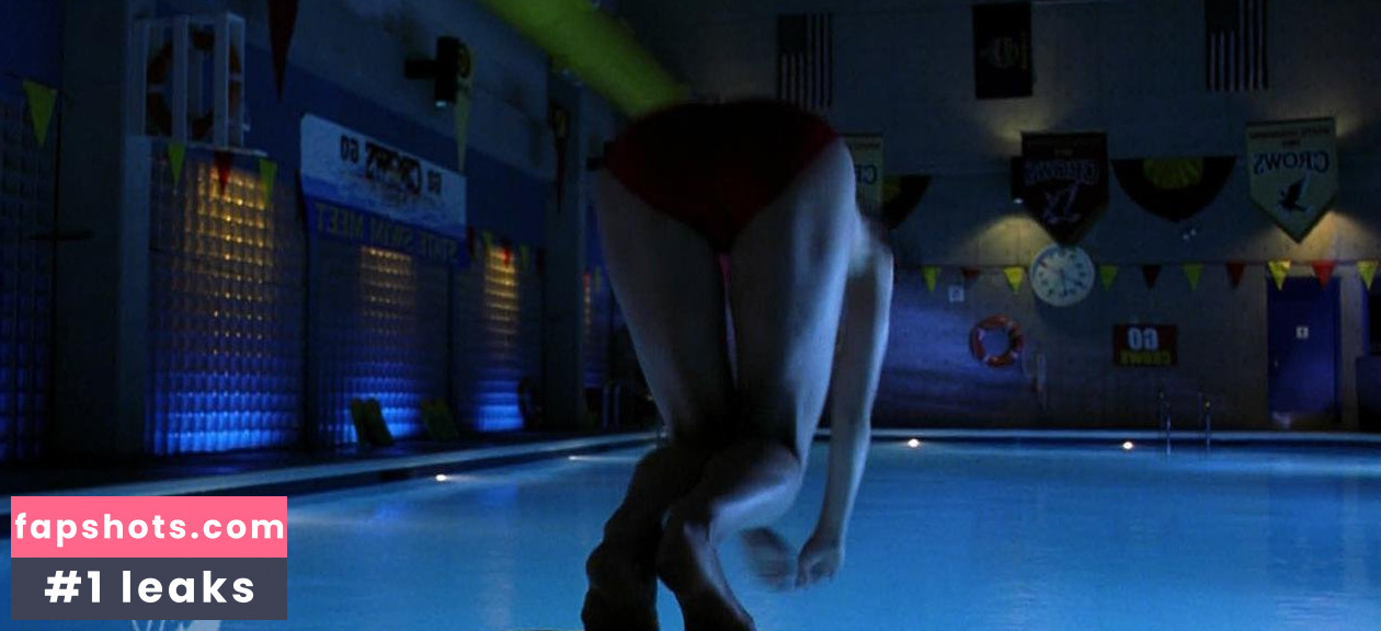 Kristin Kreuk gallery photo #94