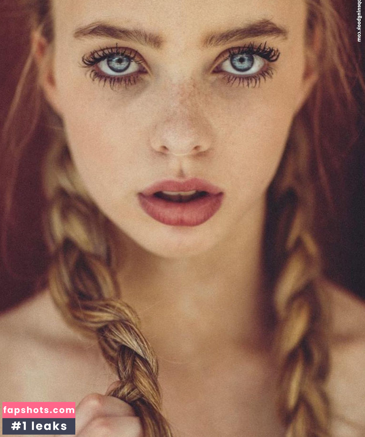 Kristin Linkletter gallery photo #13