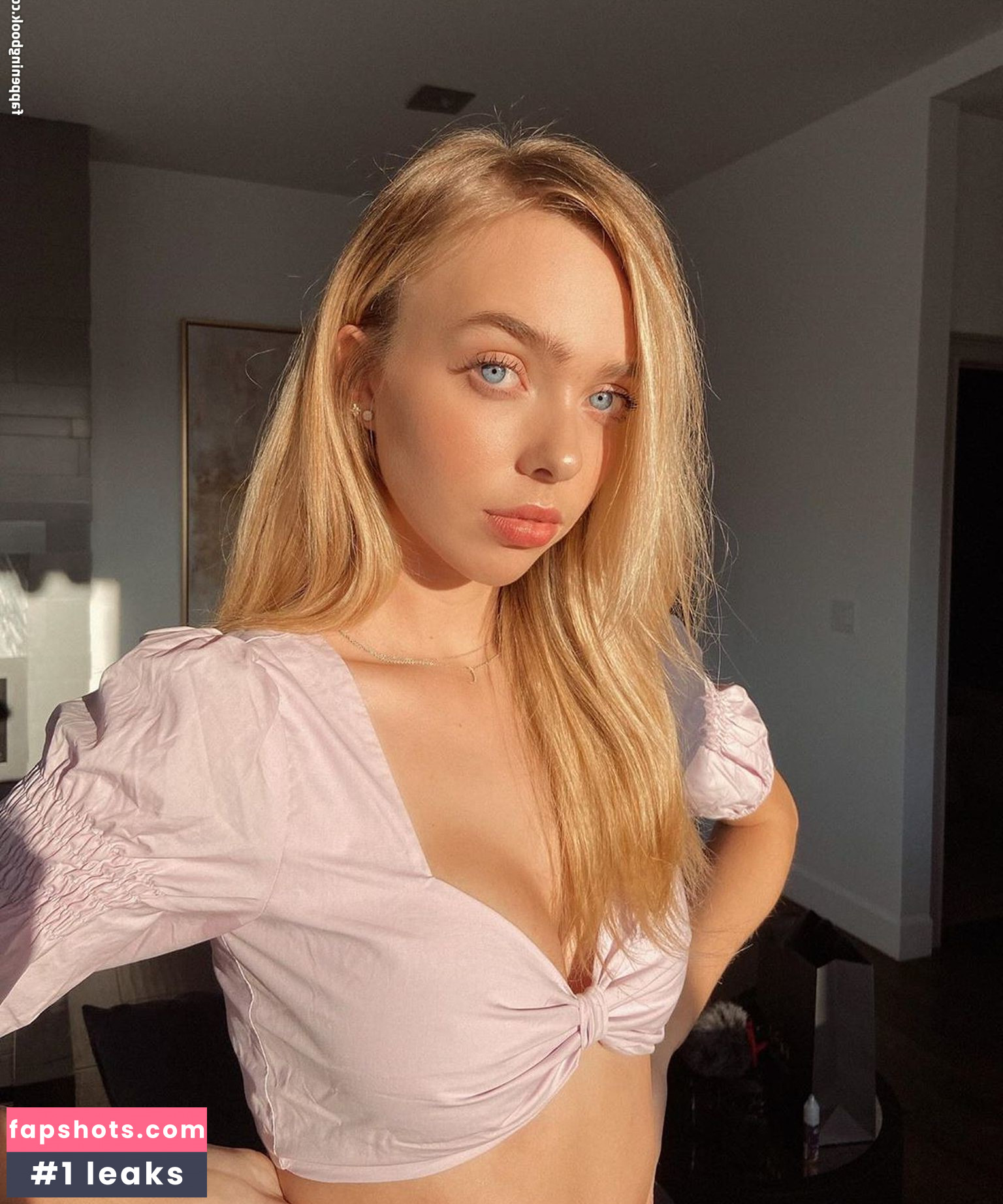 Kristin Linkletter gallery photo #16