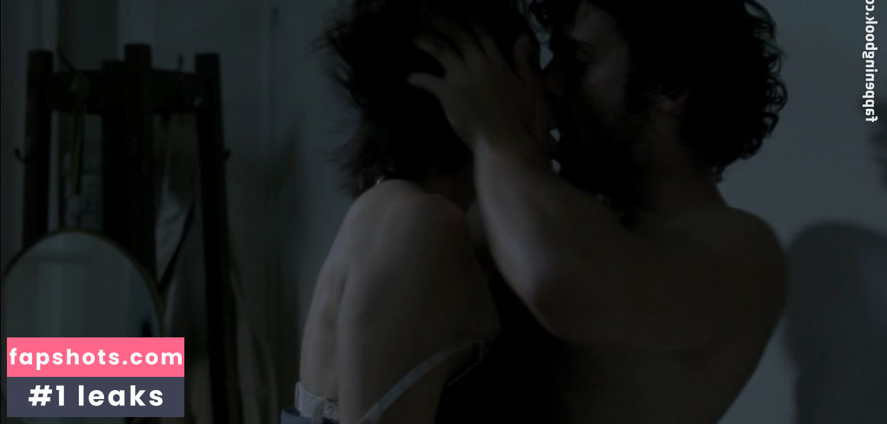 Kristin Scott Thomas nude babe gallery