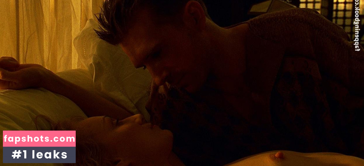 Kristin Scott Thomas gallery photo #38