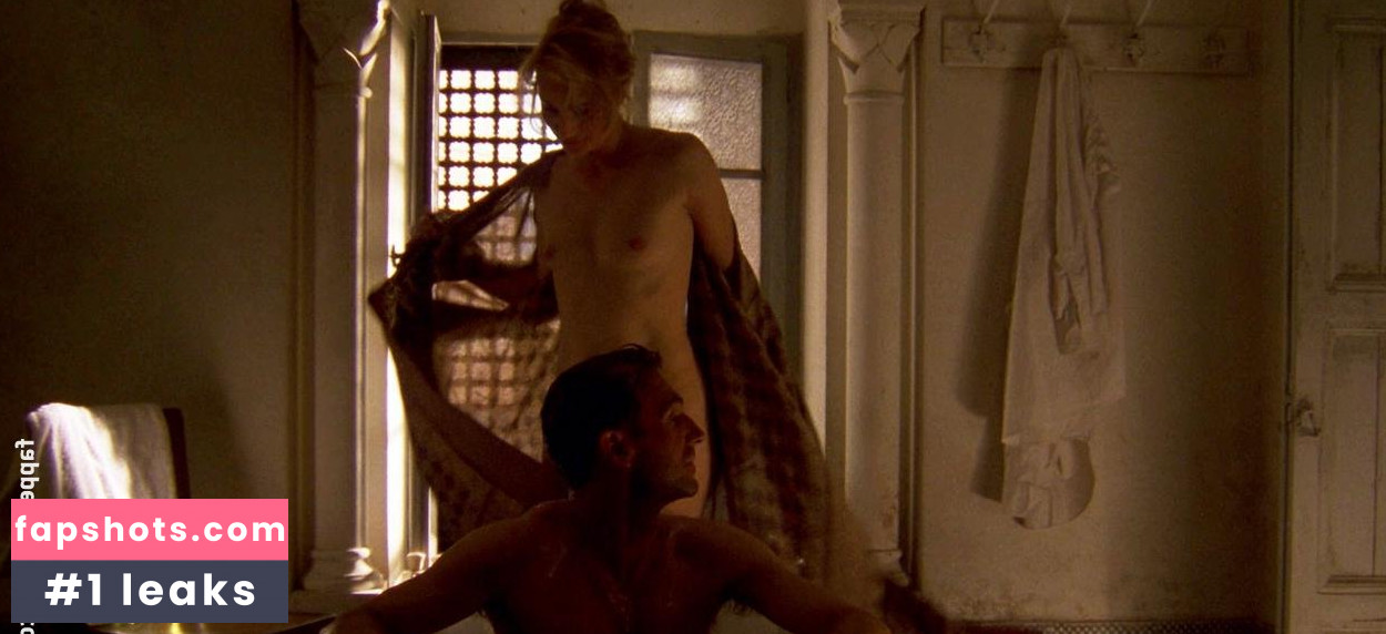 Kristin Scott Thomas gallery photo #44