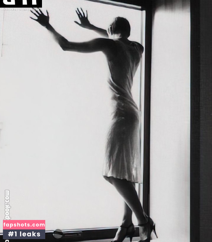 Kristin Scott Thomas gallery photo #9