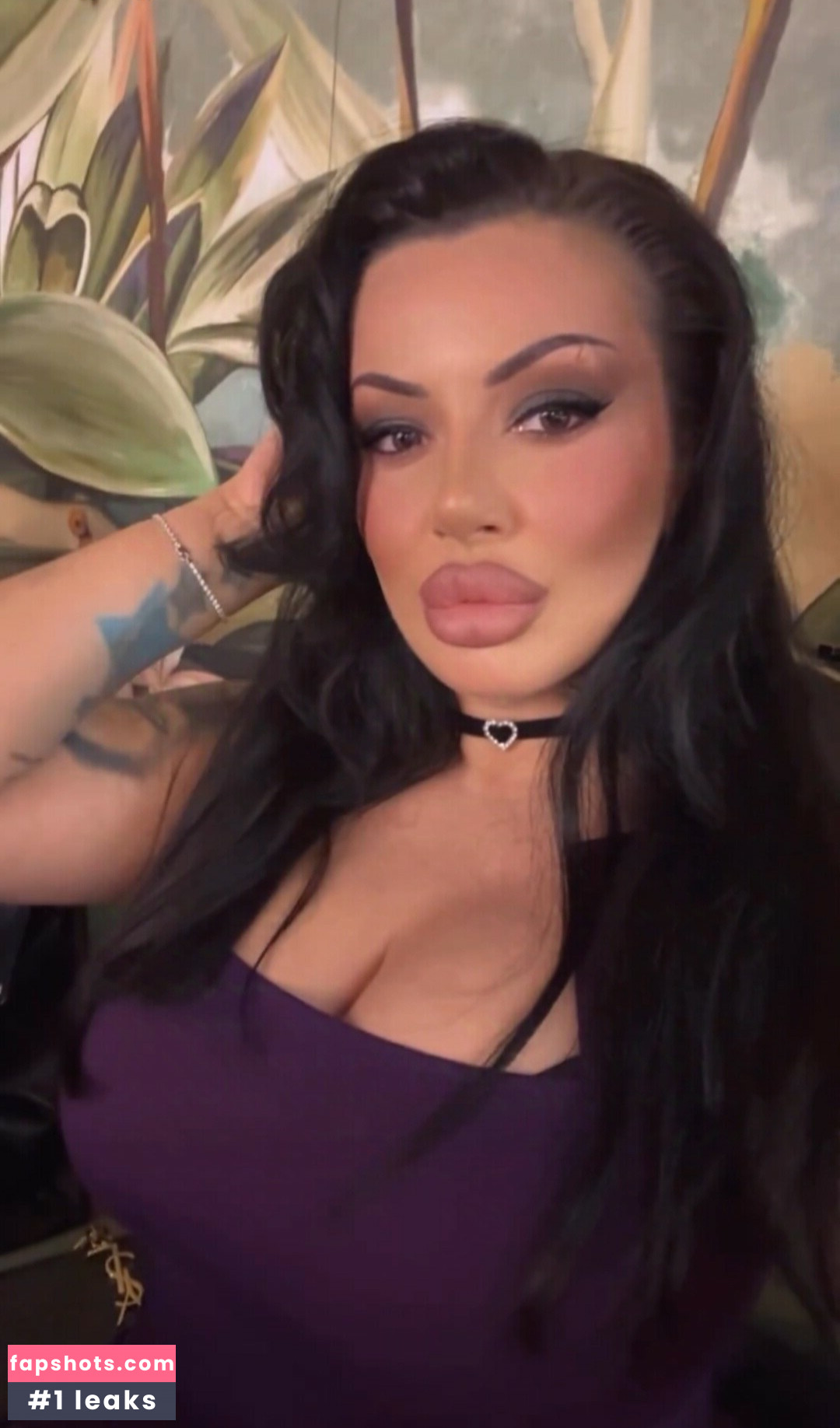 Kristina Karieva gallery photo #36