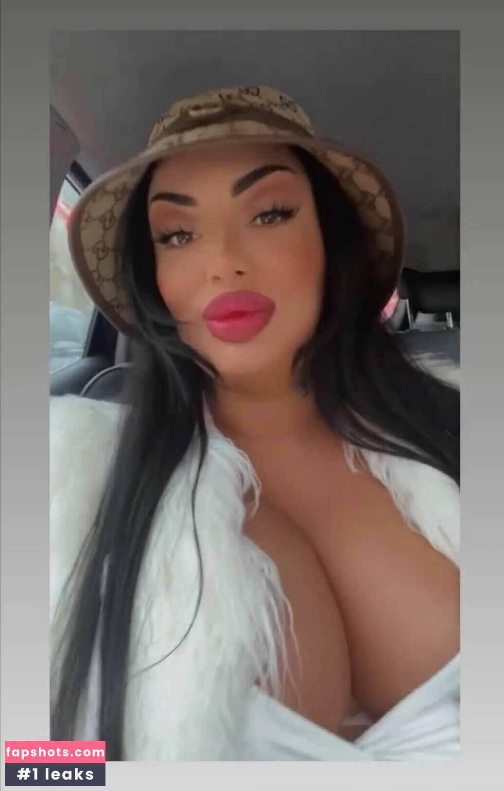 Kristina Karieva gallery photo #63