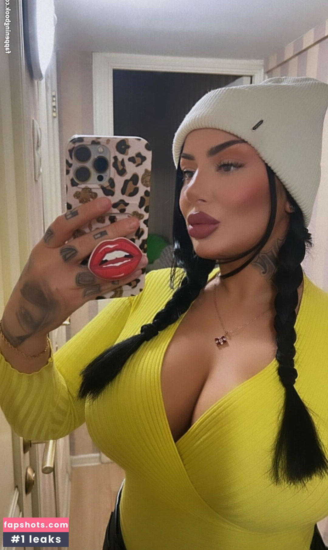 Kristina Karieva gallery photo #86