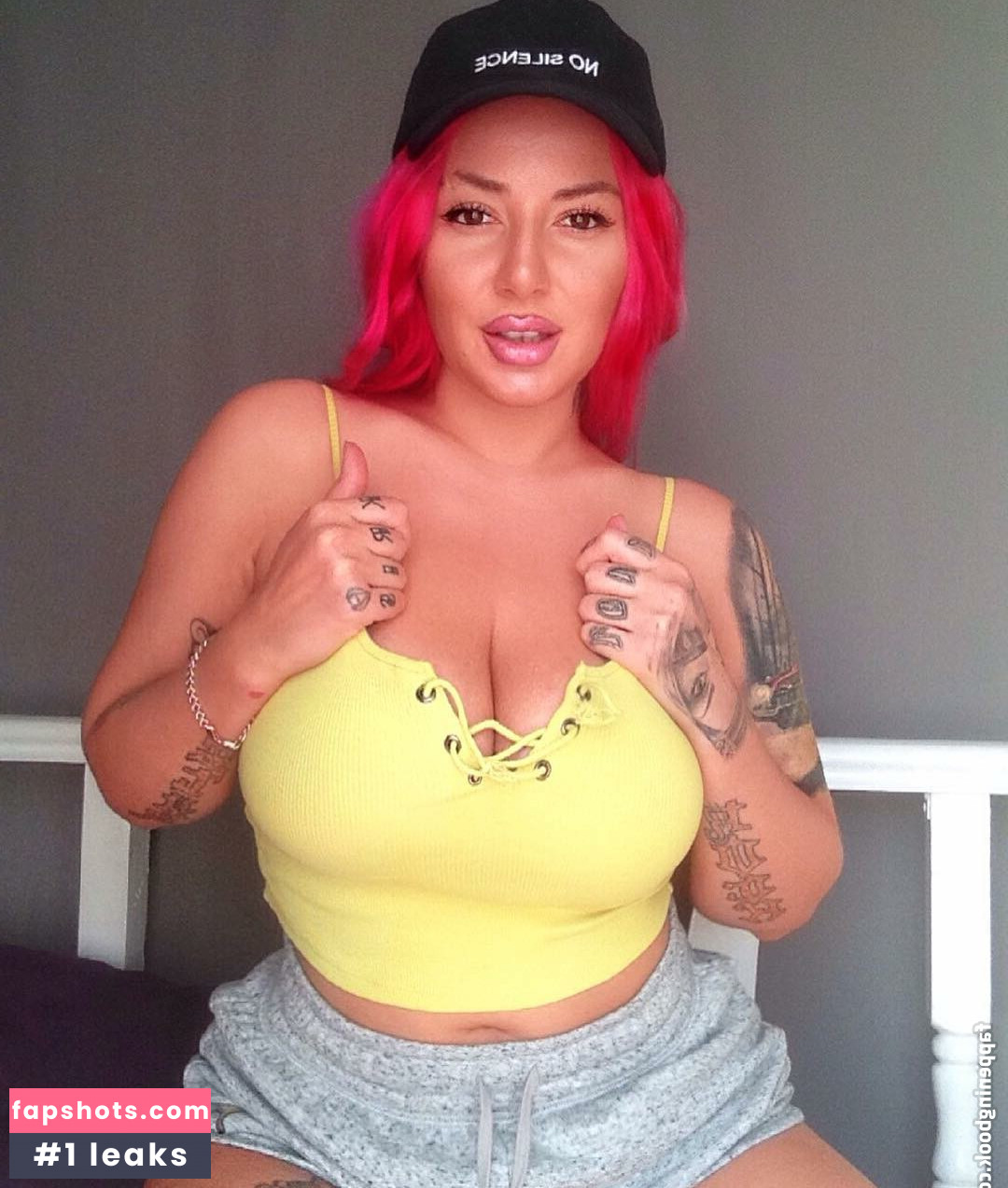 Kristina Karieva gallery photo #99