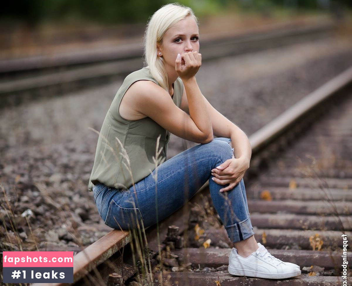 Kristina Marie Buley gallery photo #13