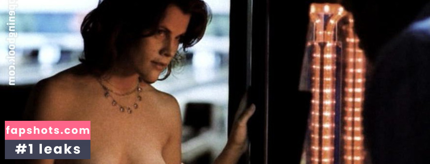 Kristina Robbins gallery photo #4