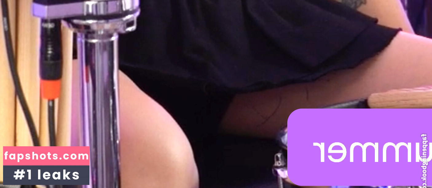 Kristina Rybalchenko gallery photo #3