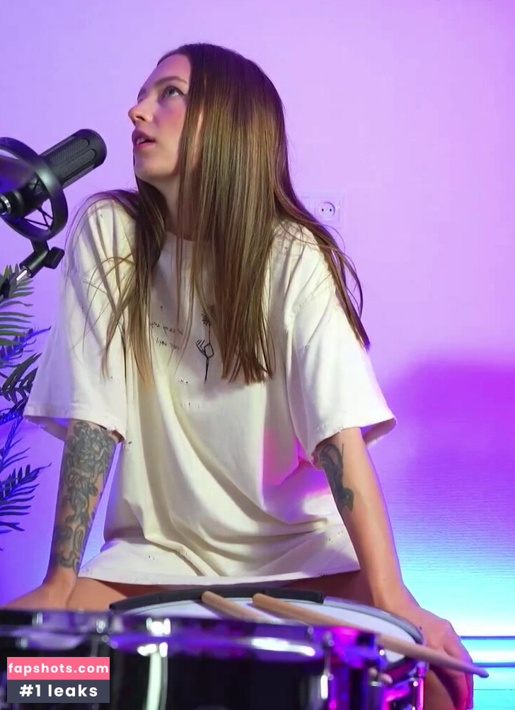 Kristina Rybalchenko gallery photo #54