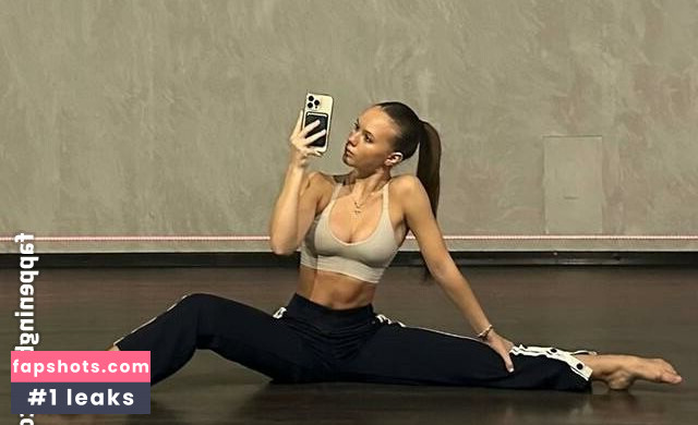 Kristina Shmidt Nude Leaks OnlyFans Photos #4 - LeakJerk