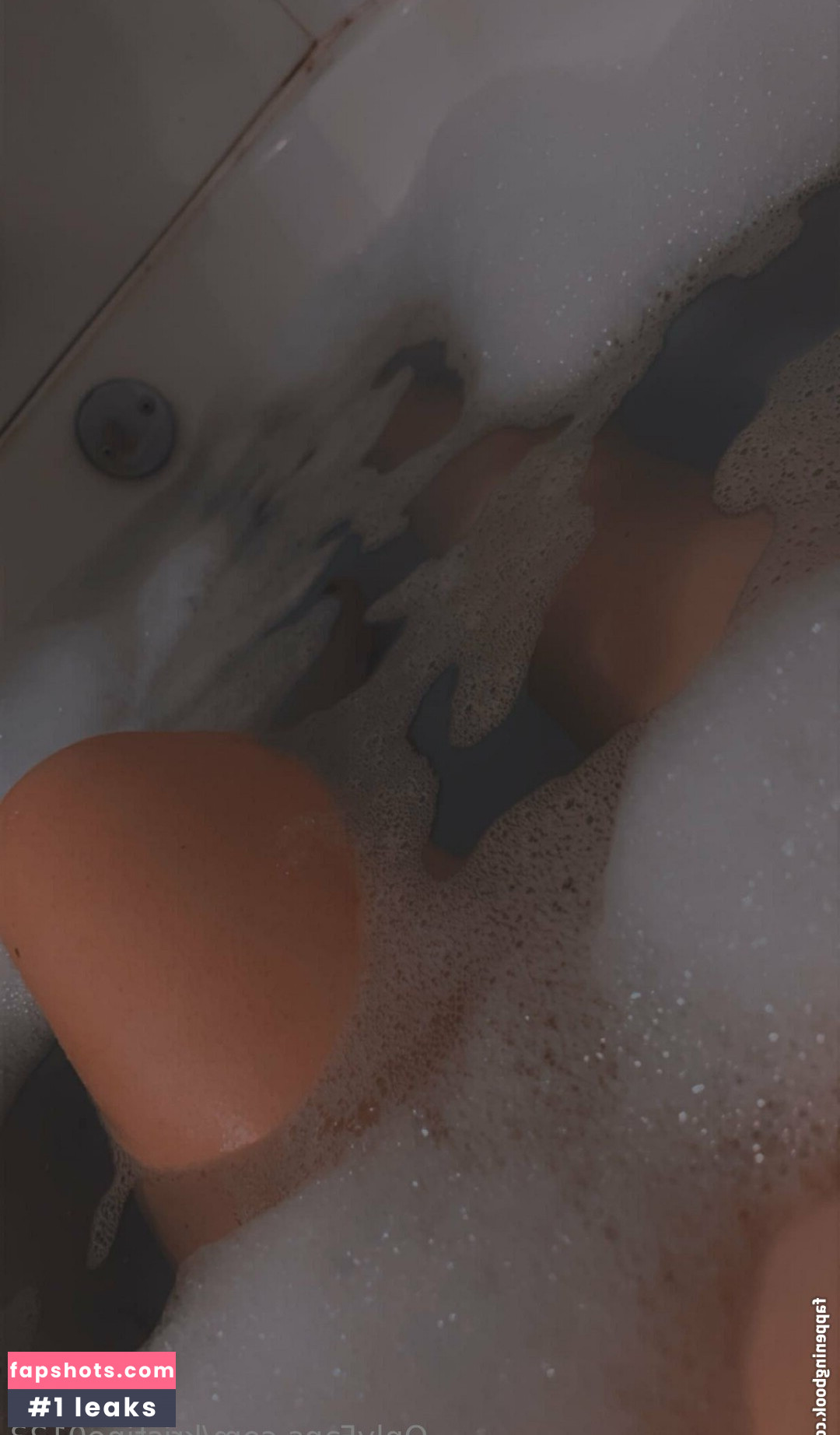 kristine0123 gallery photo #10