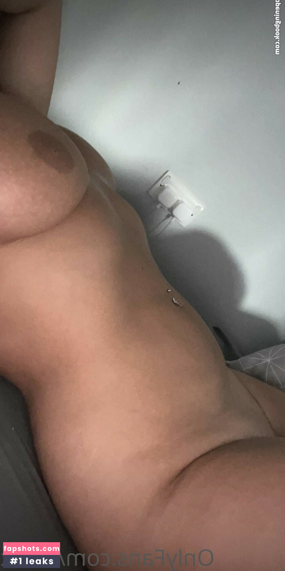 Kristy Doran gallery photo #14