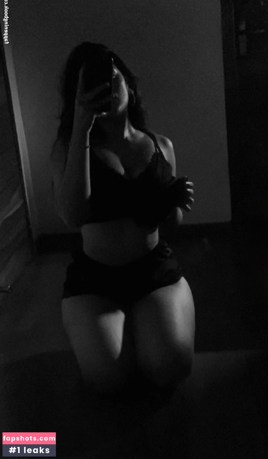 kritiii444 gallery photo #6