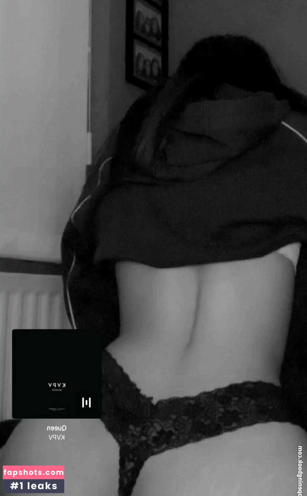 kritiii444 gallery photo #9