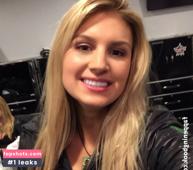 Krystal Gable gallery photo #14