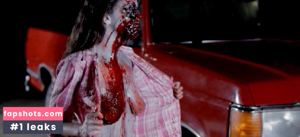 Krystal Main gallery photo #4